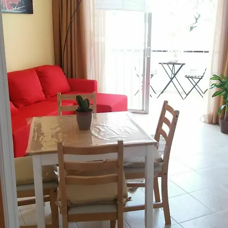 Appartement Con Balcone *